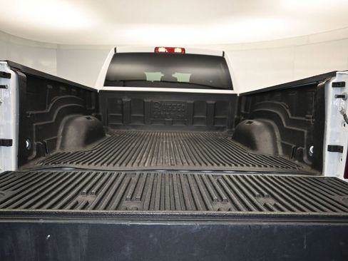 Used 2024 RAM 2500 Big Horn AWD/4WD image 23