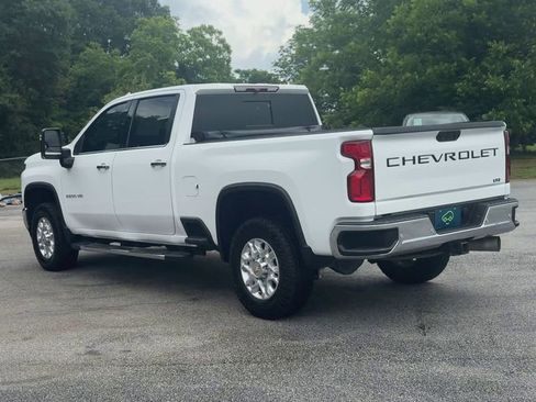 Used 2022 Chevrolet Silverado 2500 LTZ w/ LTZ Convenience Package AWD/4WD image 6