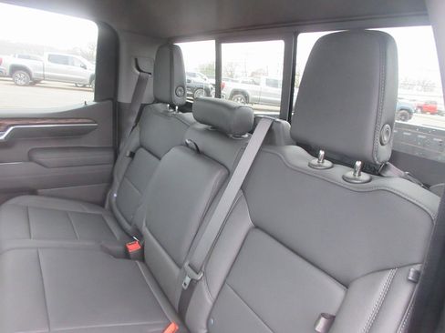 New 2026 GMC Sierra 1500 SLT w/ SLT Premium Plus Package image 15