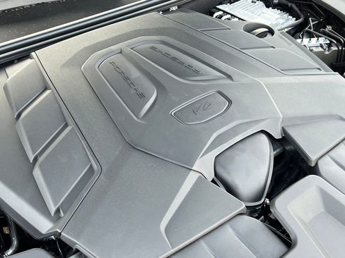 New 2026 Porsche Cayenne image 35