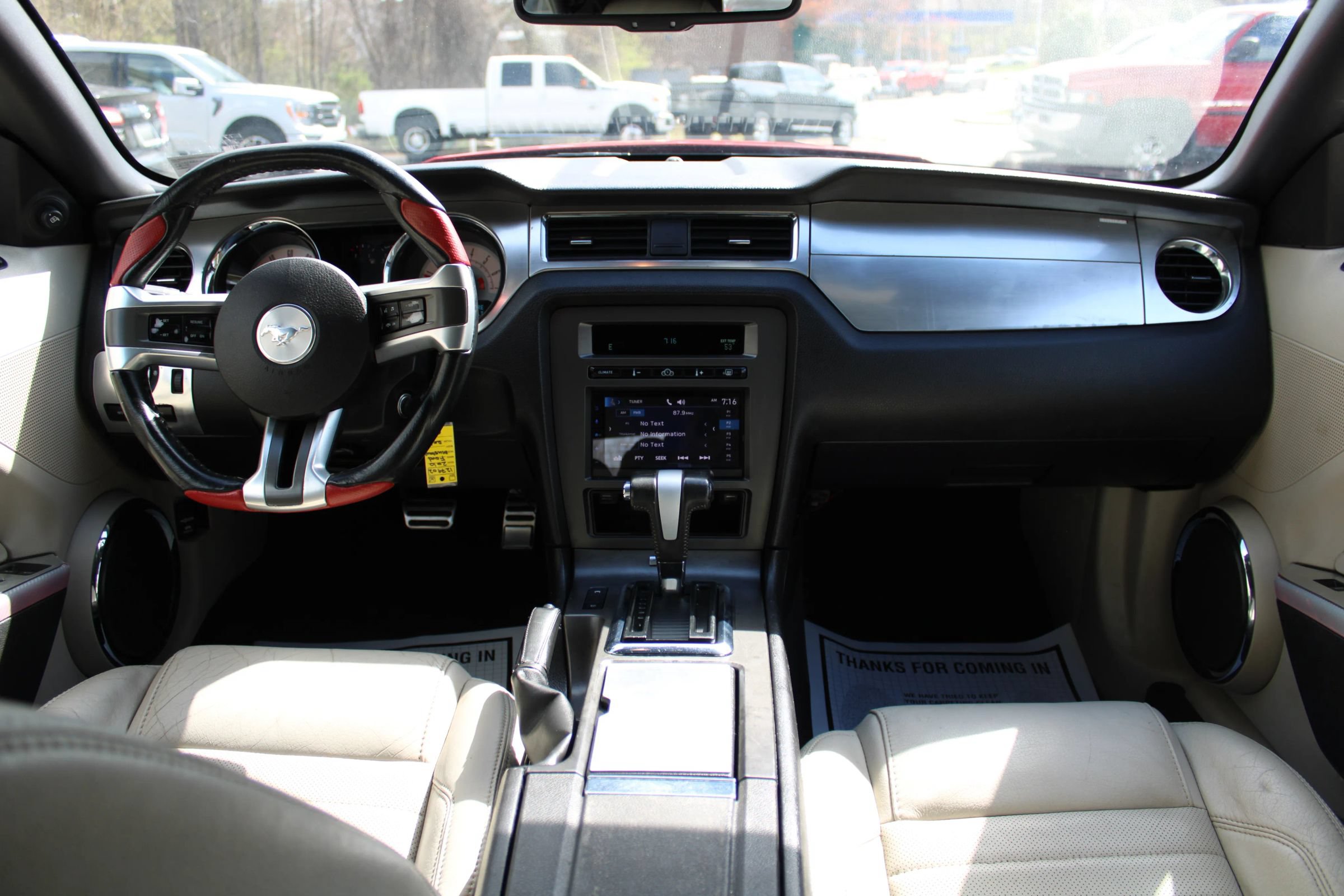 Used 2010 Ford Mustang Convertible RWD image 11