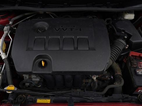 Used 2013 Toyota Corolla LE image 24