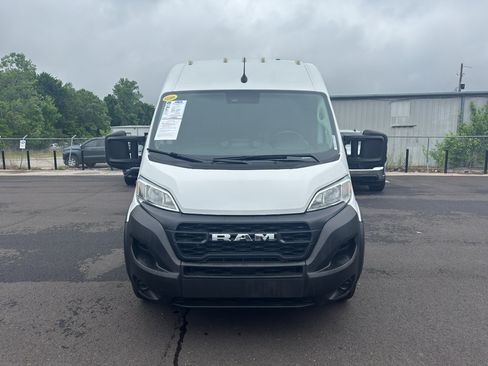 Used 2023 RAM ProMaster 2500 FWD image 9