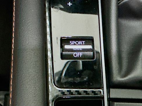 Used 2024 MAZDA MAZDA3 s image 26