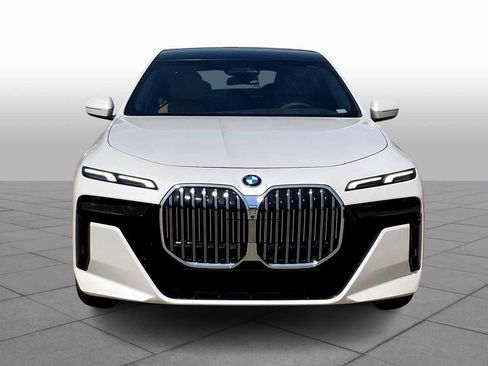 New 2026 BMW 740i 740i image 3