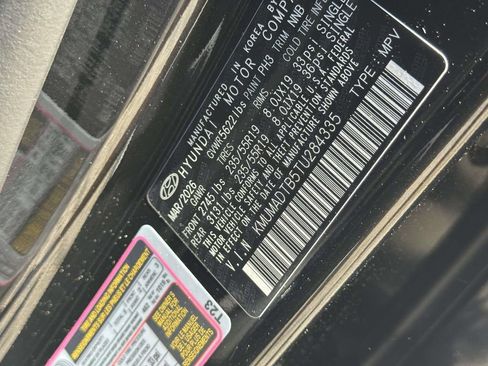 New 2026 Genesis GV70 2.5T Select AWD/4WD image 13