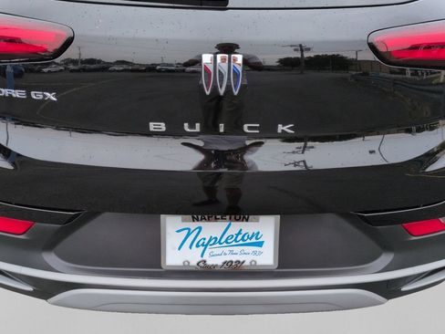 Used 2025 Buick Encore GX Preferred FWD image 11