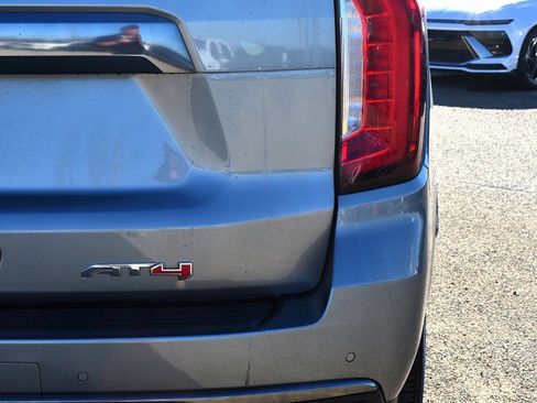 Used 2023 GMC Yukon XL AT4 w/ AT4 Premium Plus Package image 11