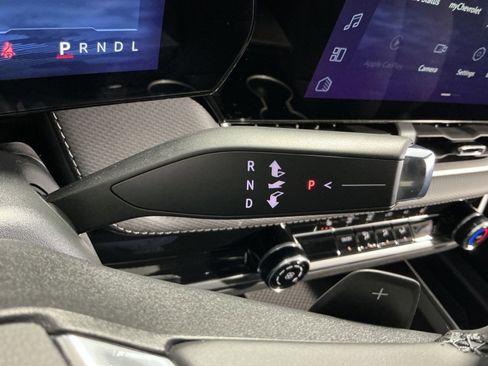 New 2026 Chevrolet Equinox LT FWD image 23