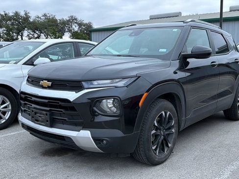 Used 2023 Chevrolet TrailBlazer LT FWD image 13