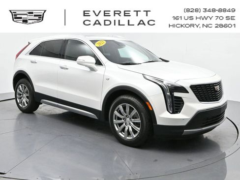 Used 2023 Cadillac XT4 Premium Luxury w/ Cold Weather Package AWD/4WD image 1