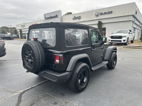 Used 2024 Jeep Wrangler Sport image 9