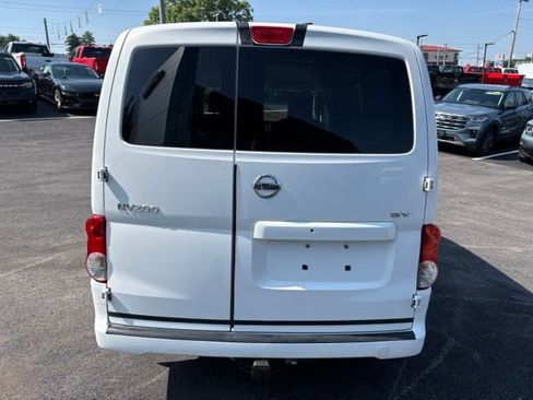 Used 2015 Nissan NV200 SV w/ Technology Package FWD image 4