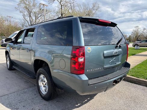 Used 2009 Chevrolet Suburban LT w/ Convenience Package 1 image 6