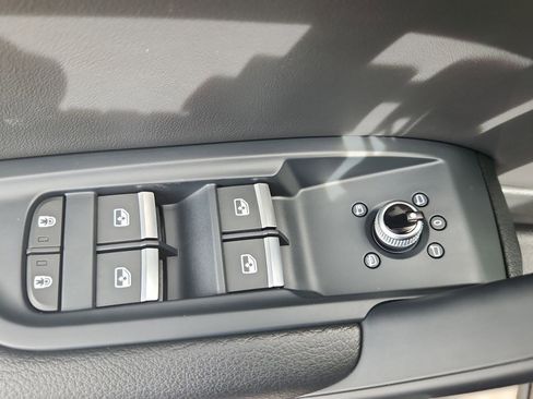 Certified 2023 Audi Q5 2.0T Premium w/ Convenience Package AWD/4WD image 19