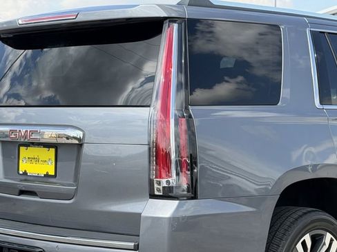 Used 2018 GMC Yukon Denali w/ Open Road Package image 10