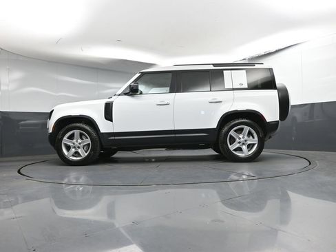 Used 2020 Land Rover Defender 110 SE AWD/4WD image 31