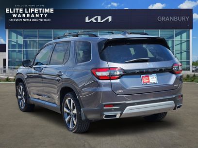 Used 2024 Honda Pilot Elite