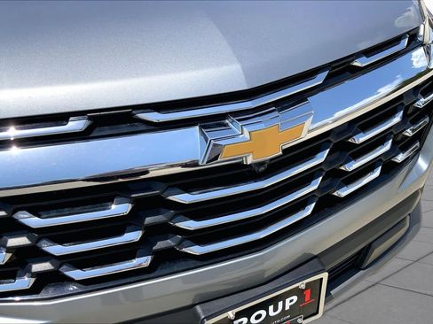 Used 2025 Chevrolet Equinox LT w/ Convenience Package II FWD image 30