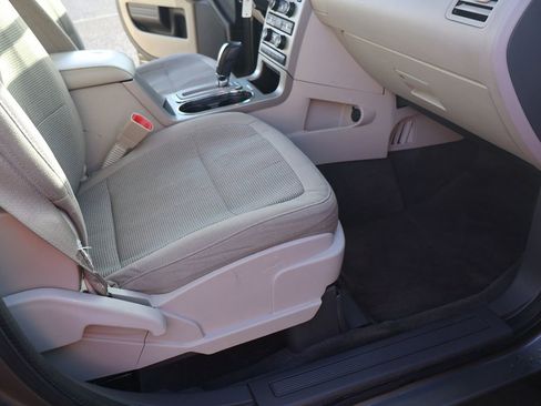 Used 2012 Ford Flex SE image 29