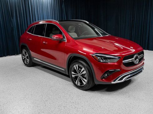 Certified 2026 Mercedes-Benz GLA 250 image 3