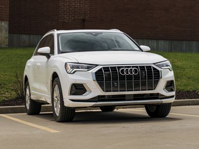 Used 2023 Audi Q3 2.0T Premium w/ Convenience Package