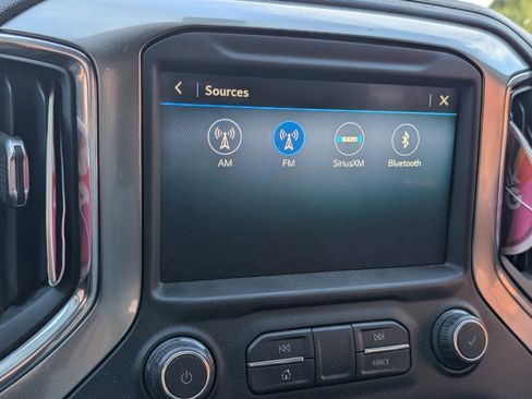 Used 2021 Chevrolet Silverado 1500 RST w/ Z71 Off-Road Package image 9