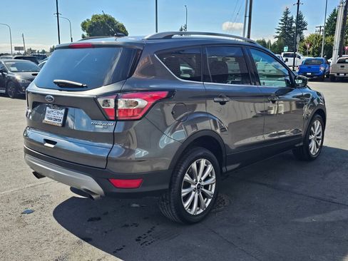 Used 2017 Ford Escape Titanium w/ Canadian Touring Package image 5