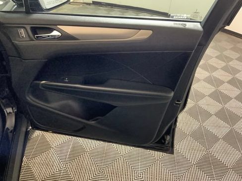 Used 2015 Lincoln MKC AWD w/ Equipment Group 102A Reserve image 31