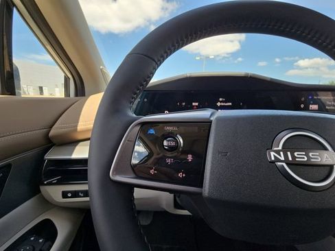 New 2026 Nissan Murano Platinum AWD/4WD image 11