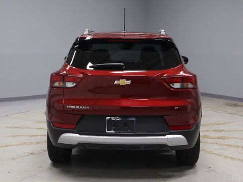Used 2025 Chevrolet TrailBlazer LT image 9