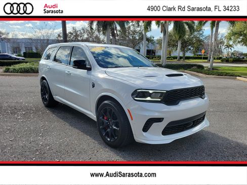 Used 2021 Dodge Durango SRT Hellcat w/ Technology Group image 1