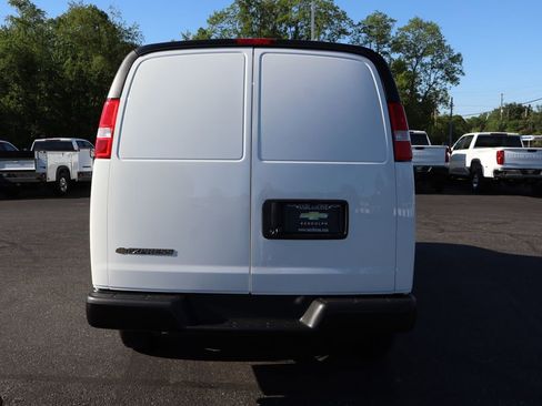 New 2026 Chevrolet Express 2500 Extended w/ Driver Convenience Package RWD image 29
