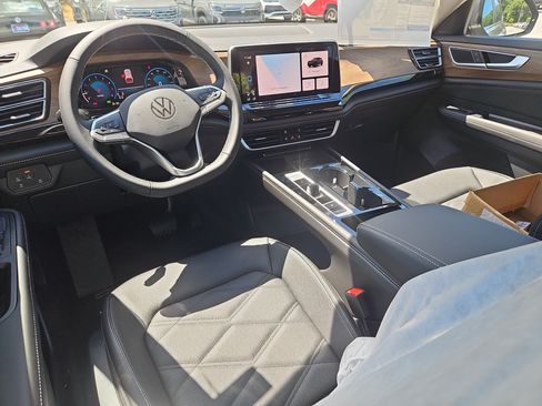 New 2026 Volkswagen Atlas SE AWD/4WD image 6
