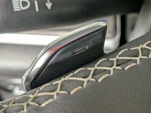 Certified 2023 Jeep Grand Cherokee L Limited image 23