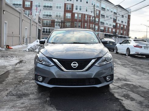 Used 2019 Nissan Sentra SL image 2
