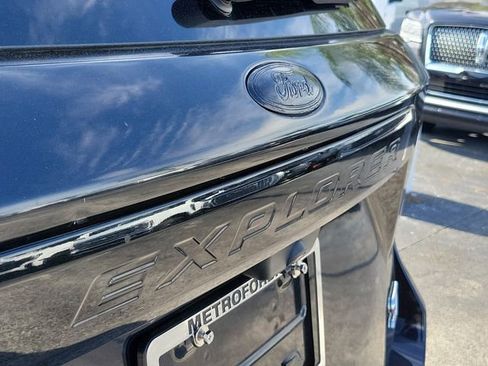 Used 2020 Ford Explorer ST w/ ST Street Pack AWD/4WD image 5
