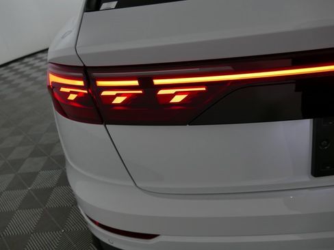 New 2026 Audi Q8 Prestige image 31
