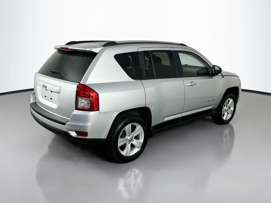 Used 2012 Jeep Compass Sport FWD image 7