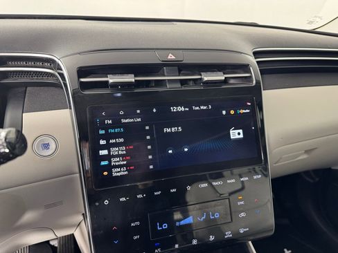 Used 2023 Hyundai Tucson Limited image 14