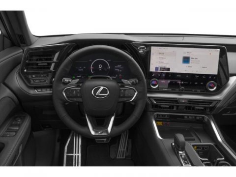 Used 2025 Lexus TX 500h AWD w/ Technology Package image 6