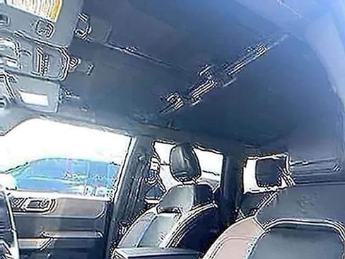 Used 2023 Ford Bronco Wildtrak AWD/4WD image 23
