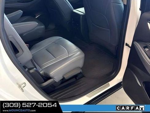 Used 2019 Buick Enclave Essence w/ Experience Buick Package AWD/4WD image 12