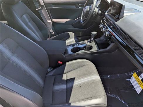 Certified 2025 Honda Civic Sport image 19