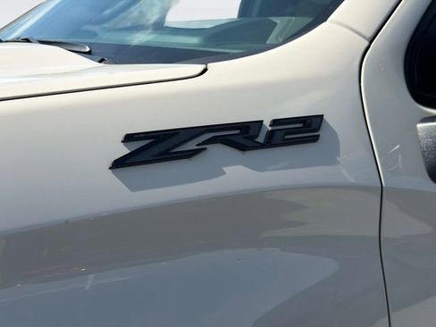 New 2026 Chevrolet Silverado 1500 ZR2 w/ LPO, Dark Essentials Package AWD/4WD image 10
