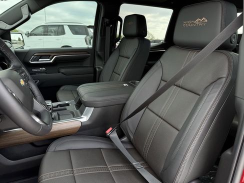 New 2026 Chevrolet Silverado 1500 High Country w/ Technology Package image 20