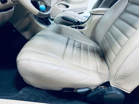 Used 2004 Ford Mustang GT image 30