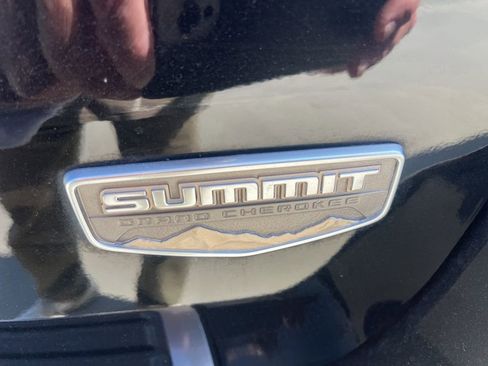 Used 2019 Jeep Grand Cherokee Summit w/ Platinum Series Group image 5