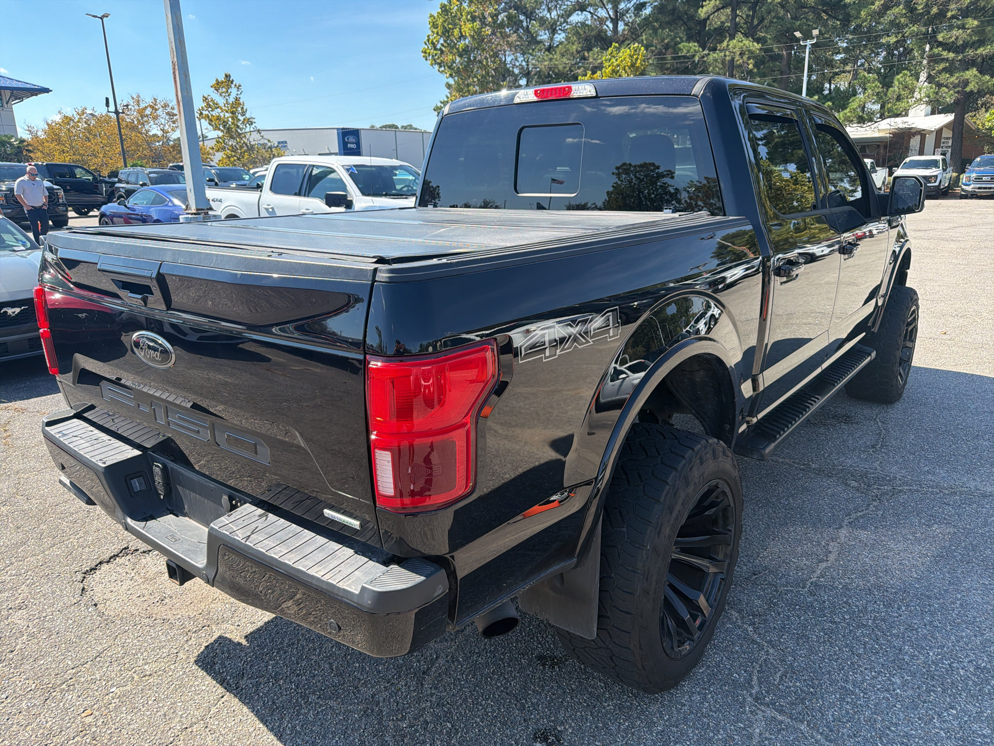 Used 2020 Ford F150 Lariat w/ Equipment Group 502A Luxury AWD/4WD image 5