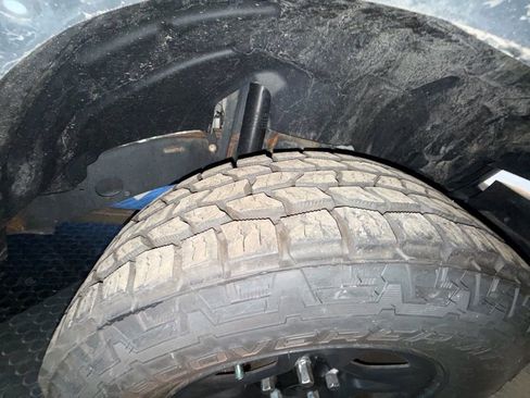 Used 2018 Jeep Wrangler Unlimited Sport image 22